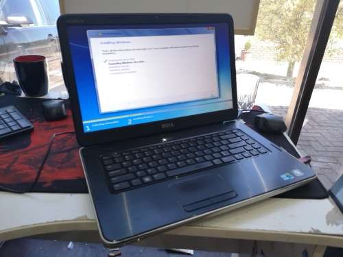 *SOLID SPEC i5*DELL VOSTRO 1540*i5-480m*4GB RAM*500GB HDD*DVD*HD DISPLAY*